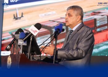 vessel traffic rises 9% .. Suez Canal revenue climbs 24.5%