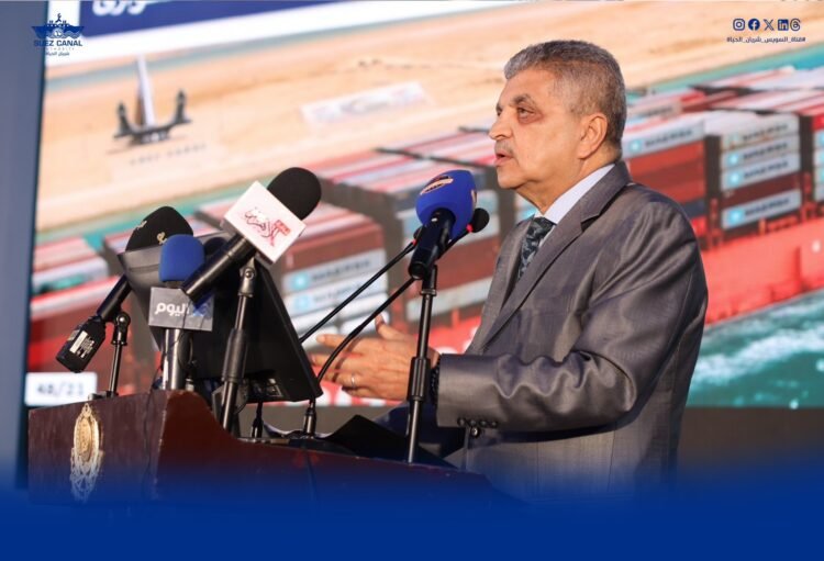 vessel traffic rises 9% .. Suez Canal revenue climbs 24.5%