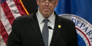  ICE blocked detainees’ access to lawyers in Minnesota, judge finds