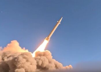 Guns Without Goals? The Guardian Unmasks the Strategic Void in the US-Israeli Campaign Against Iran