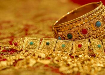 Gold Prices in Egypt Surge on Monday Amid Escalating Regional Tensions
