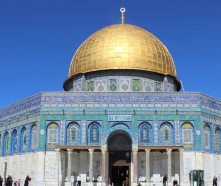 OIC, Arab League, and African Union Condemn Al-Aqsa Mosque Closure