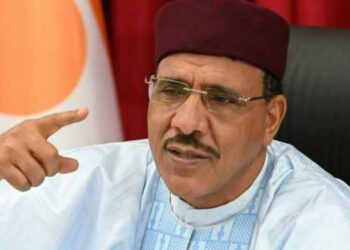 Un opposant nigérien appelle à une solution nationale pour le cas de l’ancien président Mohamed Bazoum et met en garde contre l’ingérence européenne