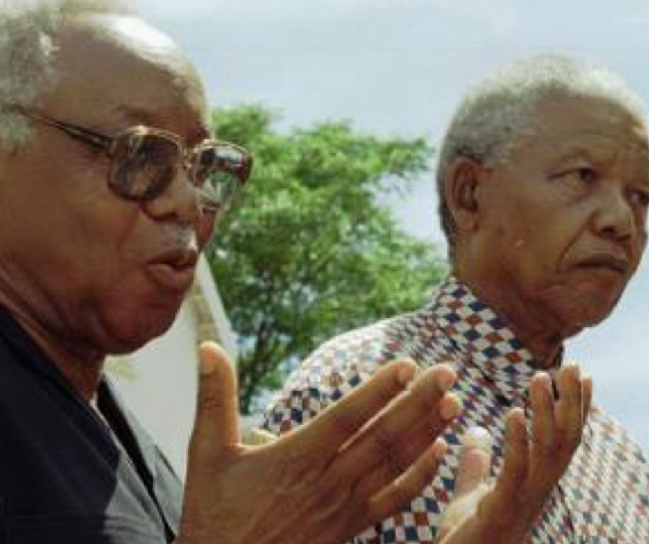 Former Tanzanian President Julius Nyerere and Nelson Mandela